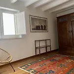 The House Of Paintings La Casa Dei Quadri